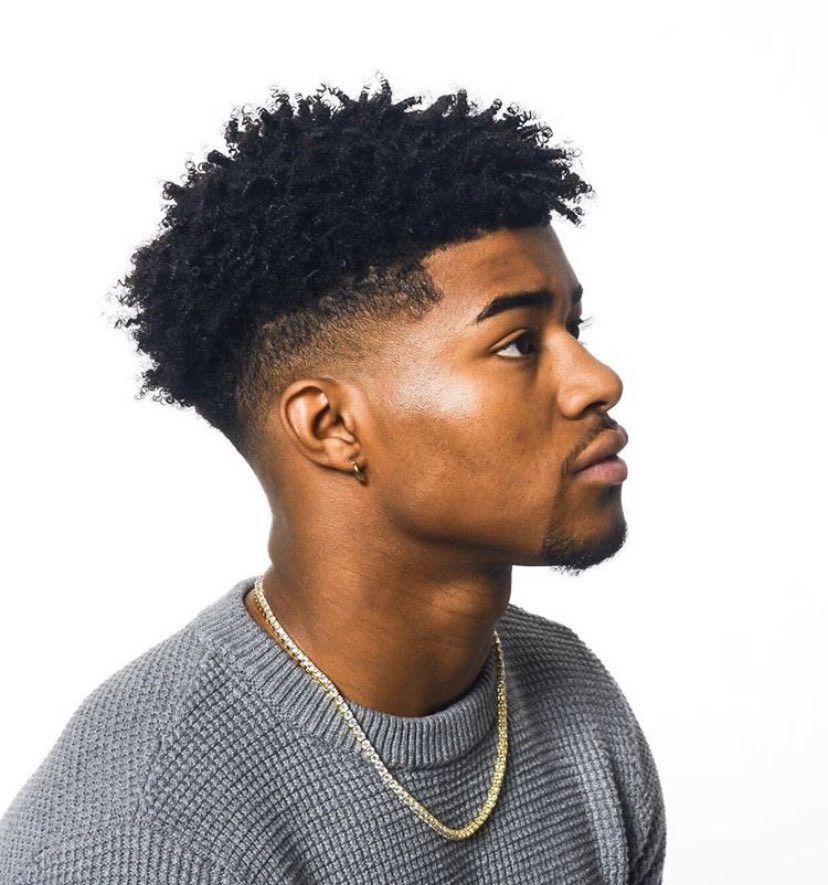 Afro taper fade homme