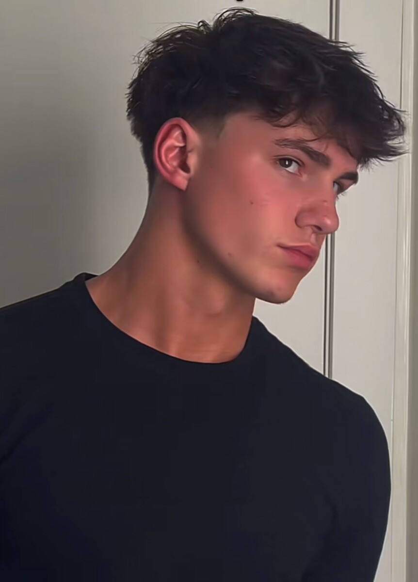 Buzz cut dégradé homme