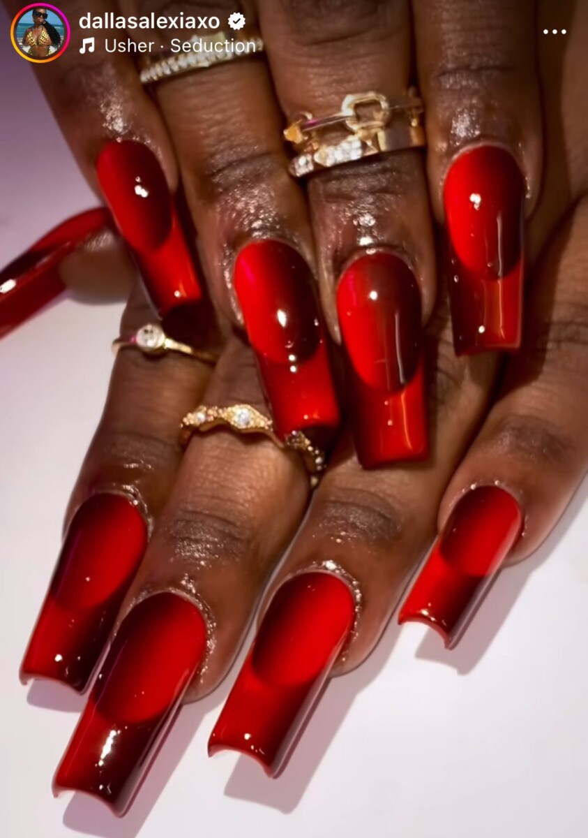 Manucure rouge créative