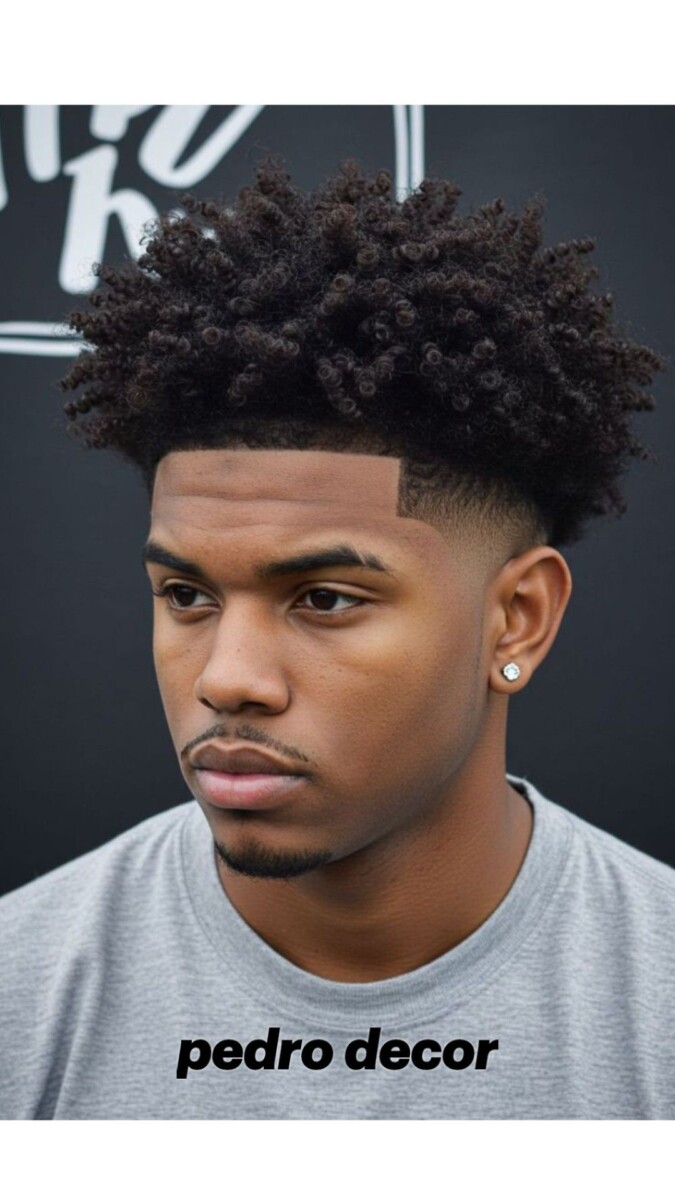 Coiffure afro homme moderne