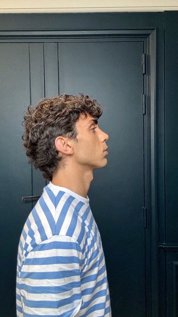 Cheveux bouclés homme dégradé