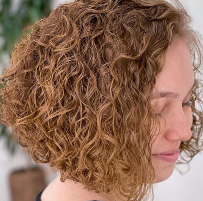 6 incontournables à connaître sur les permanentes en 2025