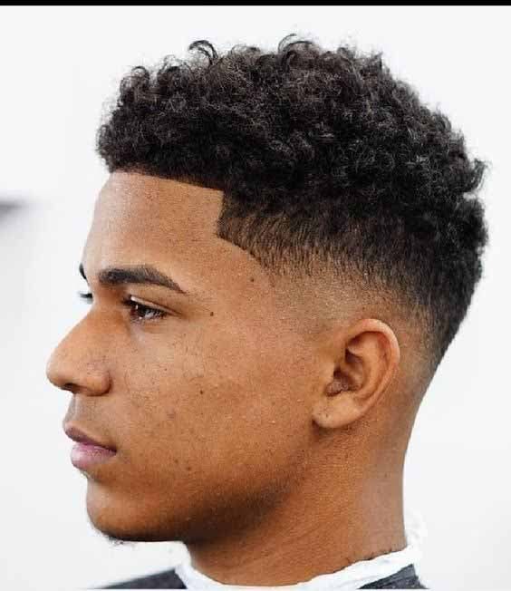 Coupe afro homme dégradé