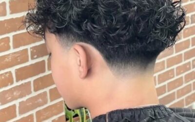 Coupes parfaites pour hommes aux cheveux bouclés : révélez votre style unique