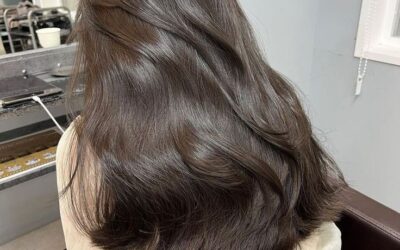 Soin hydratant pour cheveux : nos meilleures recommandations pour des cheveux doux et brillants