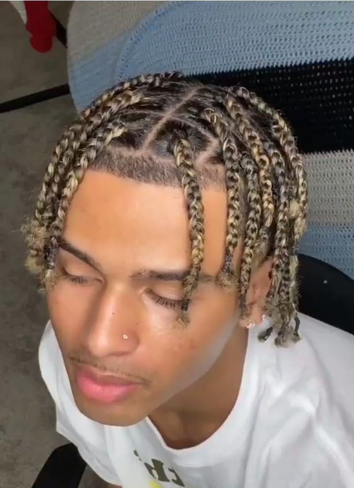 Coupe homme tresses courtes