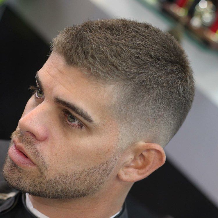 Rendu net coupe homme