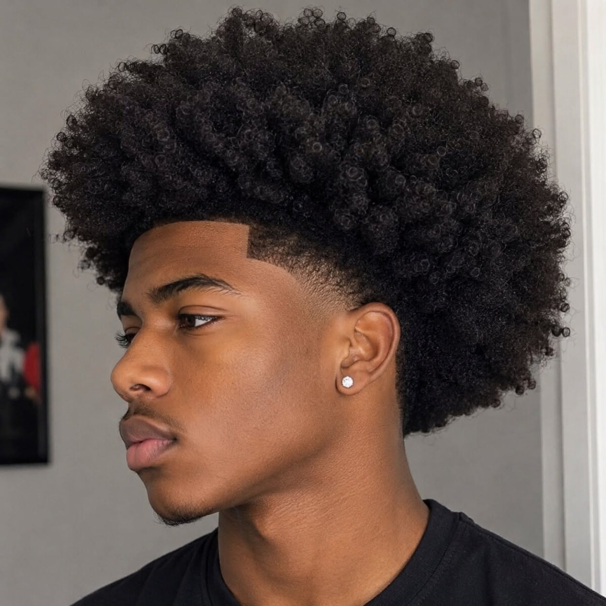 Variations coupe afro homme